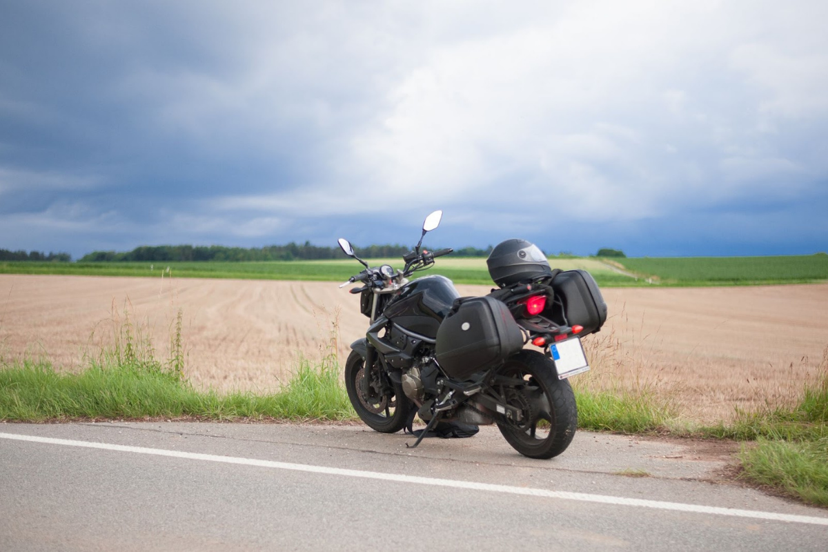 Dicas essenciais para planejar viagens de moto em casal